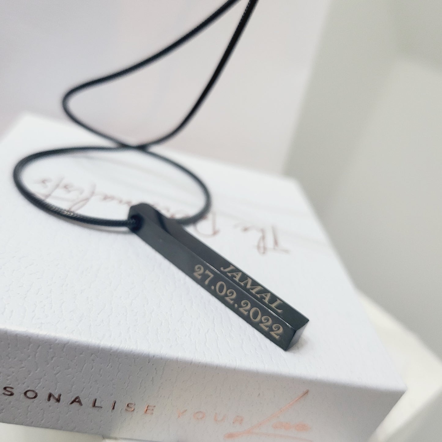 Vertical 3D Bar Necklace - The Personalists